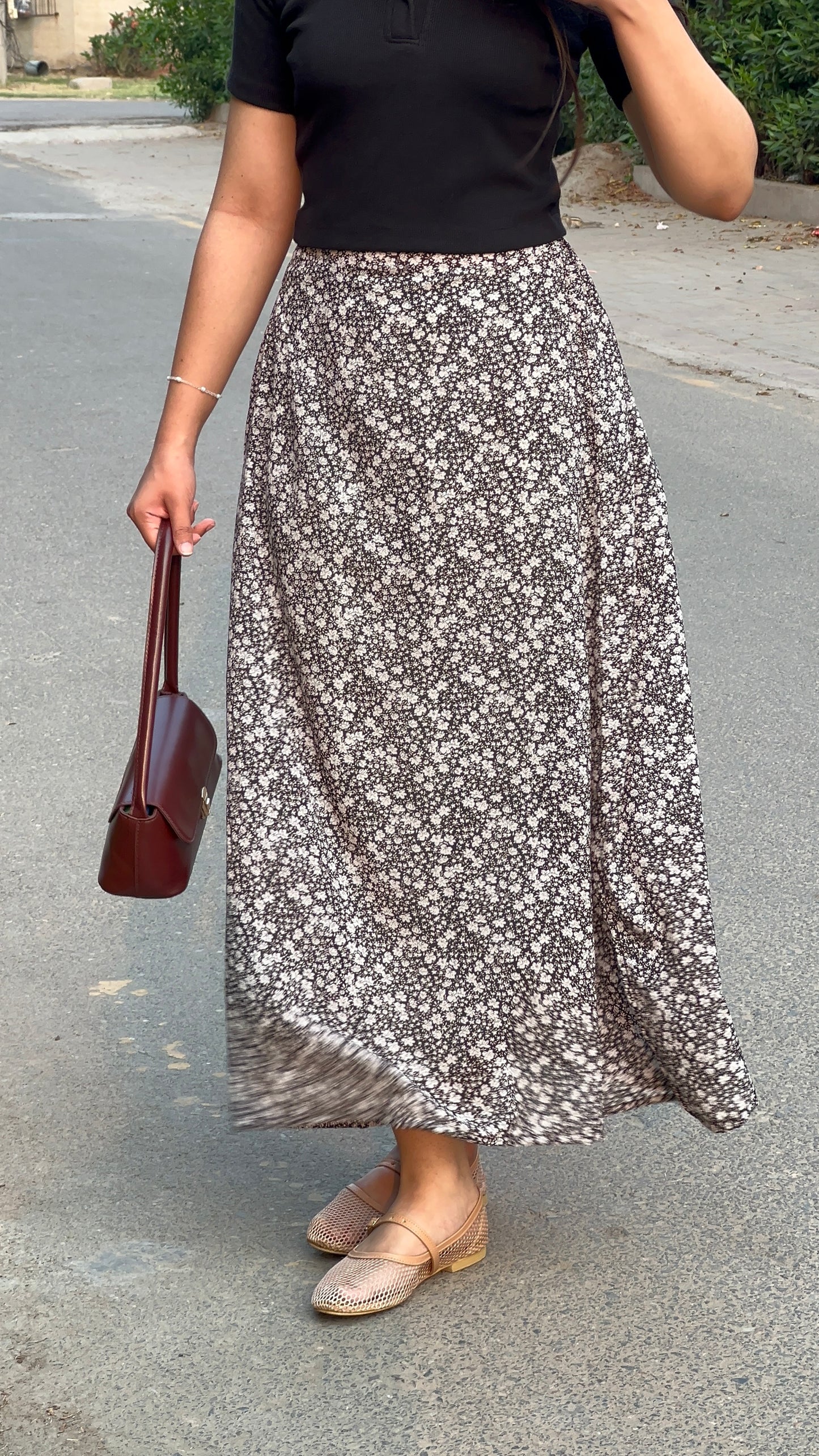 Blacky floral skirt