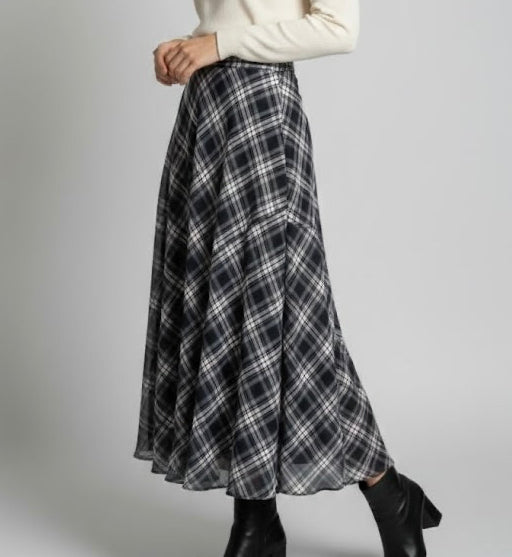 Navy Muse Check Skirt