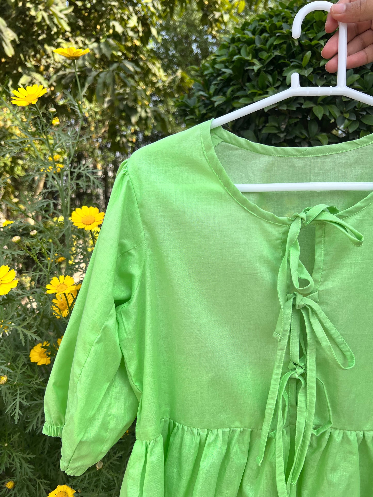 Green front tie top