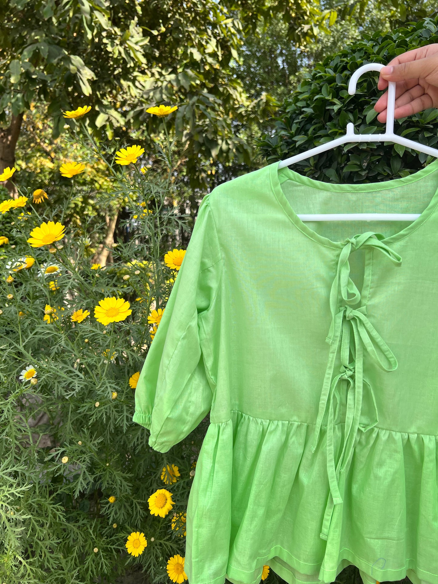 Green front tie top