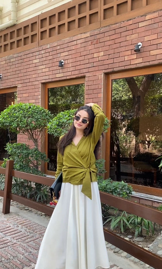 Olive side Bow Top